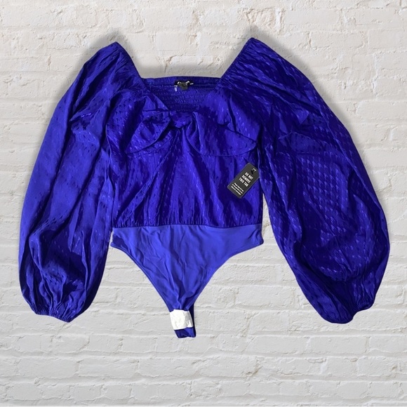 Express Satin Jacquard Tie Front Thong
Bodysuit - Picture 4 of 5